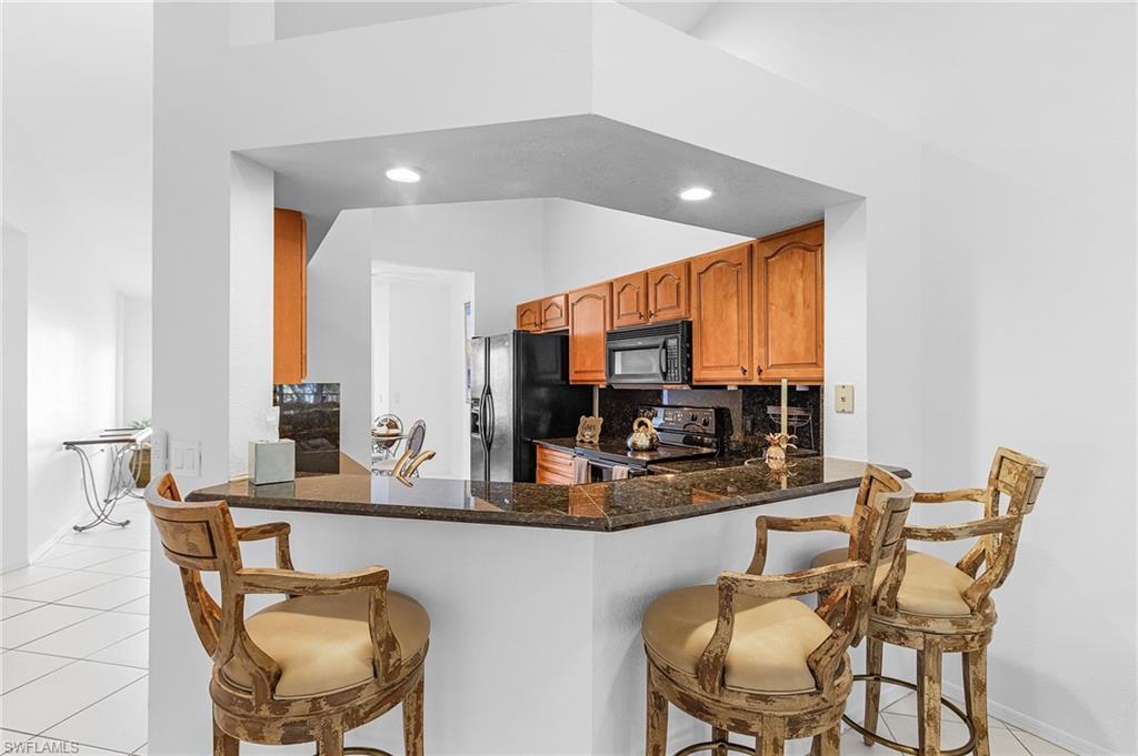 760 Wiggins Lake Dr 206 Property Photo 10