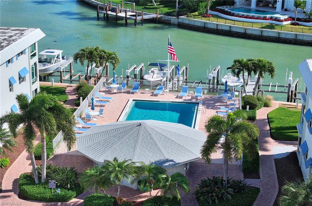 2100 Gulf Shore BLVD N 107 Property Photo 1