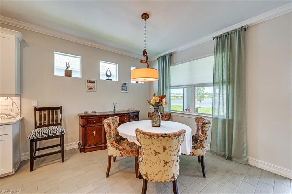 226020221 Property Photo 16