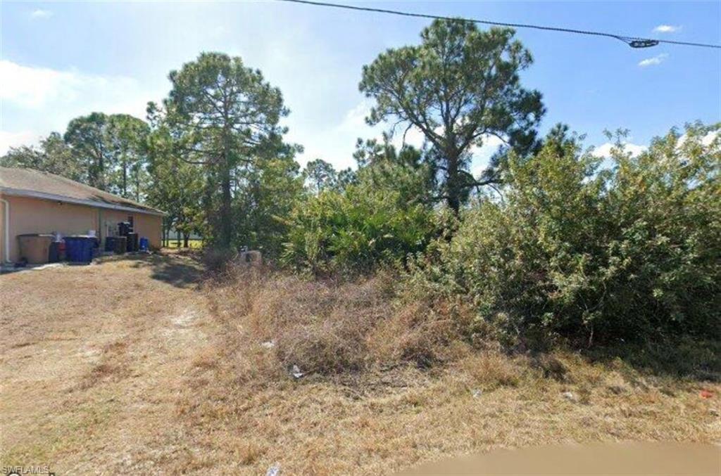 2709 42nd St W Property Photo 5