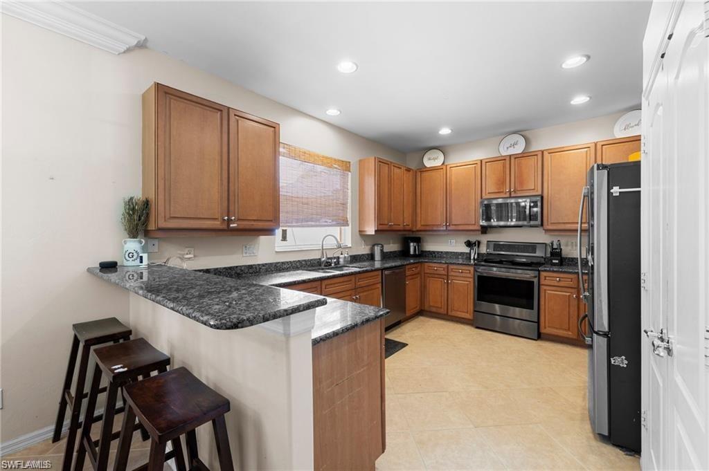 8364 Laurel Lakes Blvd Property Photo 13