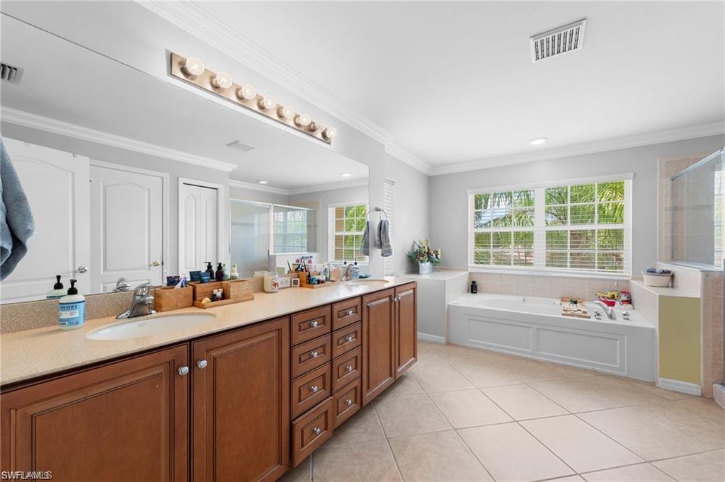 8364 Laurel Lakes Blvd Property Photo 26