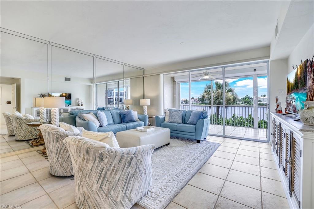 9380 Gulf Shore Dr 102 Property Photo 1