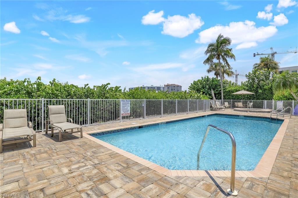 9380 Gulf Shore Dr 102 Property Photo 16