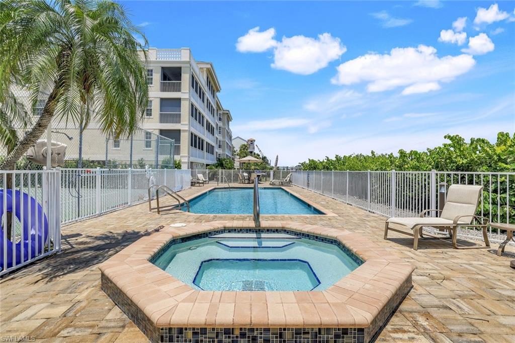 9380 Gulf Shore Dr 102 Property Photo 17