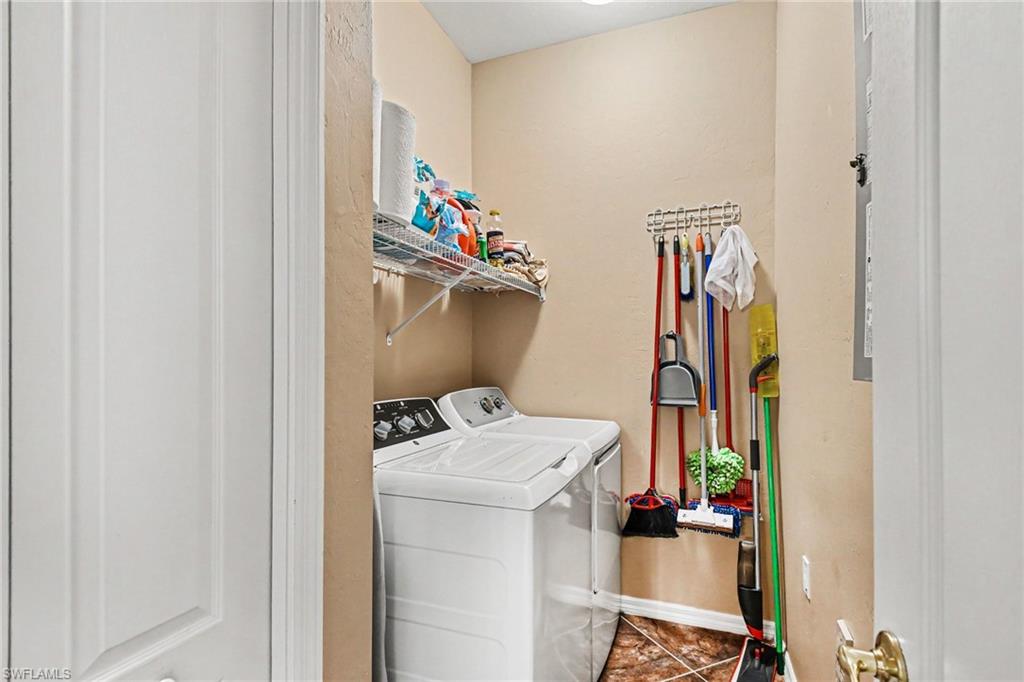 1230 Sweetwater Ln 2208 Property Photo 19