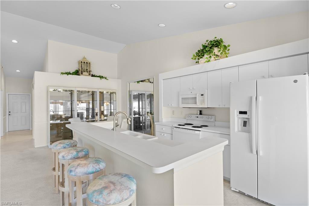 20640 Country Creek Dr 1027 Property Photo 14