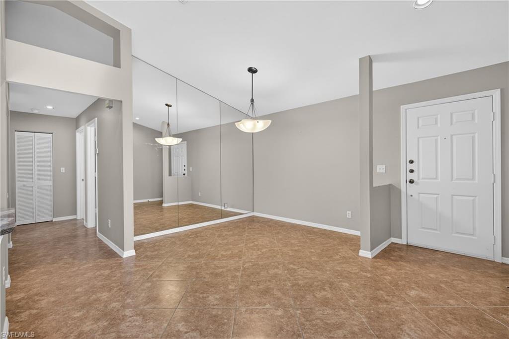 9836 Luna Cir F-204 Property Photo 7