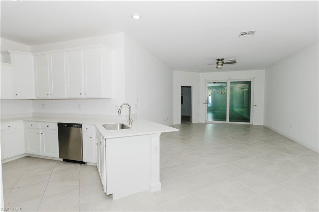9099 Leatherwood Loop Property Photo 6