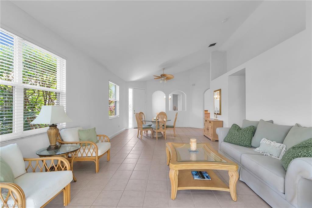 8417 Bent Creek Way Property Photo 11