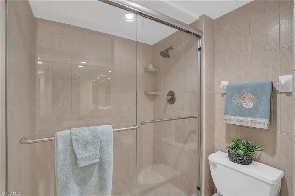 25900 Hickory Blvd 803 Property Photo 35