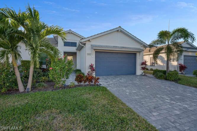 9083 Saint Lucia Dr Property Photo 23