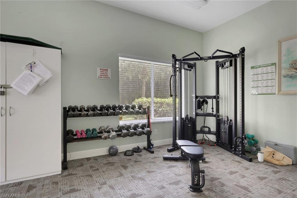 241 Robin Hood Cir 202 Property Photo 36