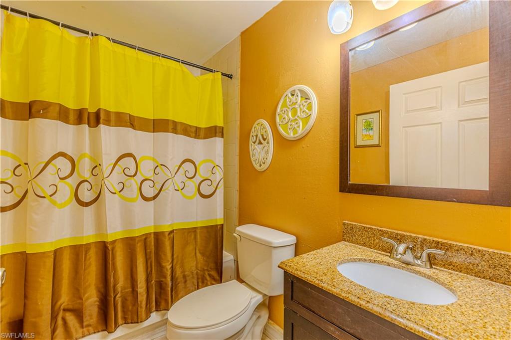 3875 Everglades Blvd N Property Photo 6