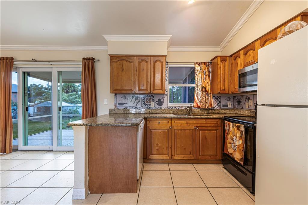 3875 Everglades Blvd N Property Photo 20