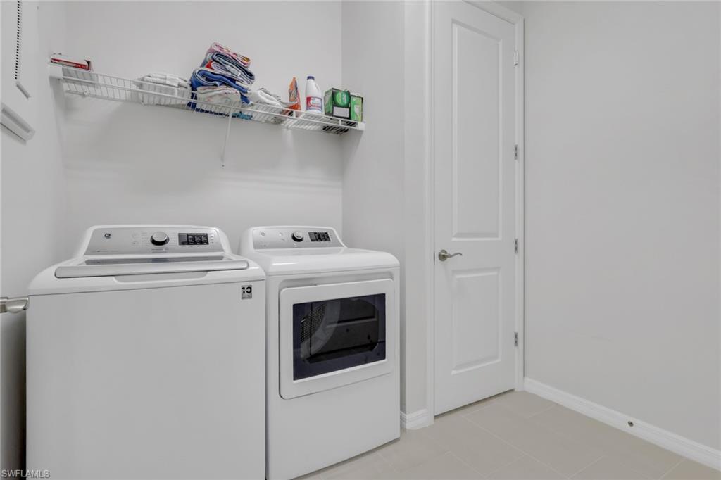 2665 Seychelles Cir 1907 Property Photo 24