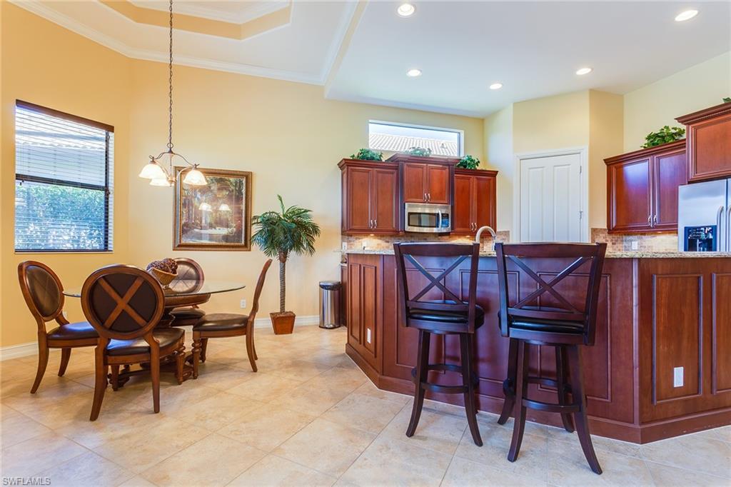 7747 Cottesmore Dr Property Photo 15