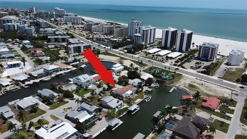 139 Ibis St Property Photo 4