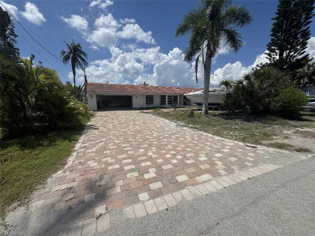 139 Ibis St Property Photo 10