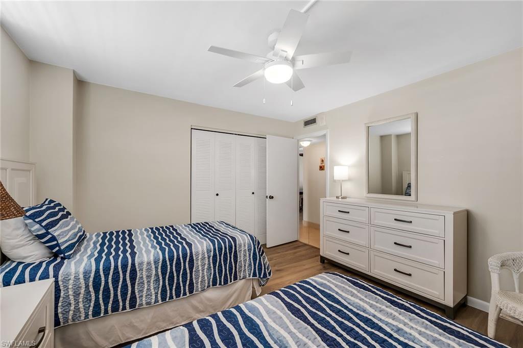 440 Seaview Ct 1201 Property Photo 21