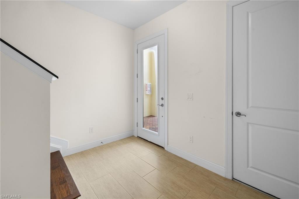 15209 Butler Lake Dr 201 Property Photo 31