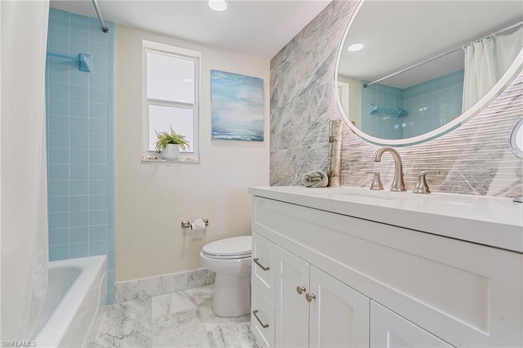 185 Palm Dr 18l Property Photo 17