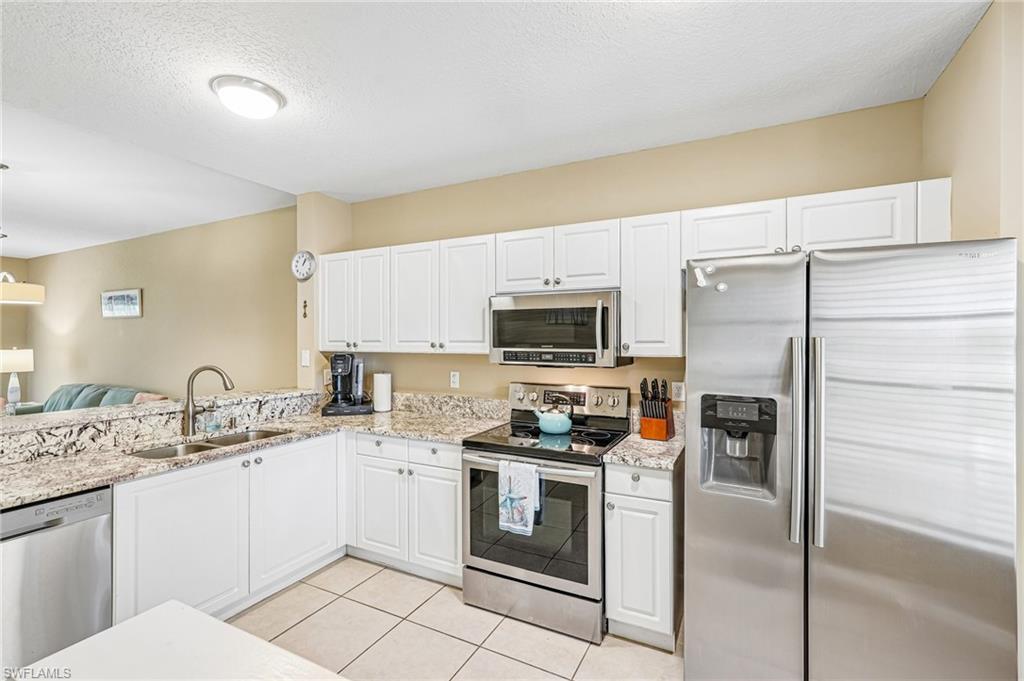 9185 Celeste Dr 1-103 Property Photo 10