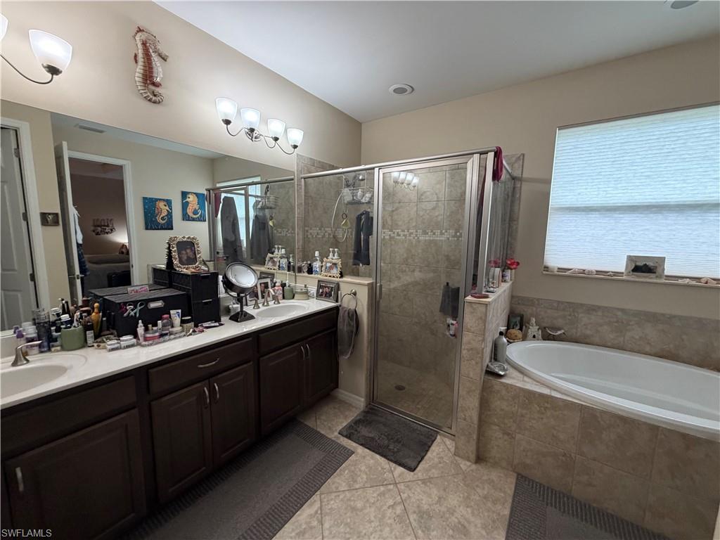 3115 Amadora Cir Property Photo 17