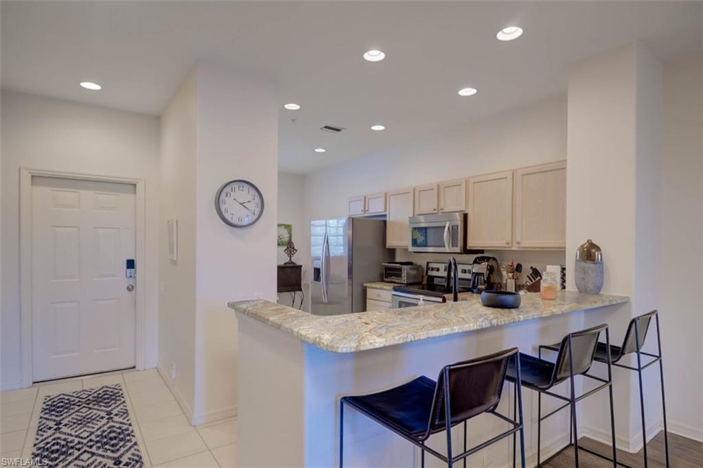 8223 Parkstone Pl 102 Property Photo 11