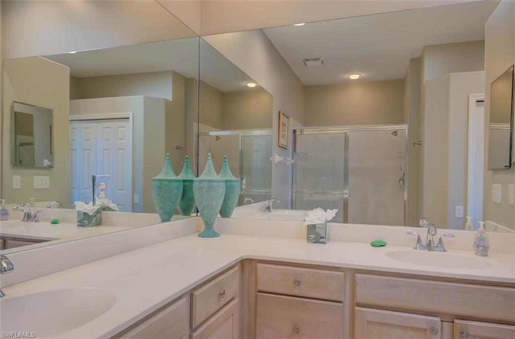 8223 Parkstone Pl 102 Property Photo 21