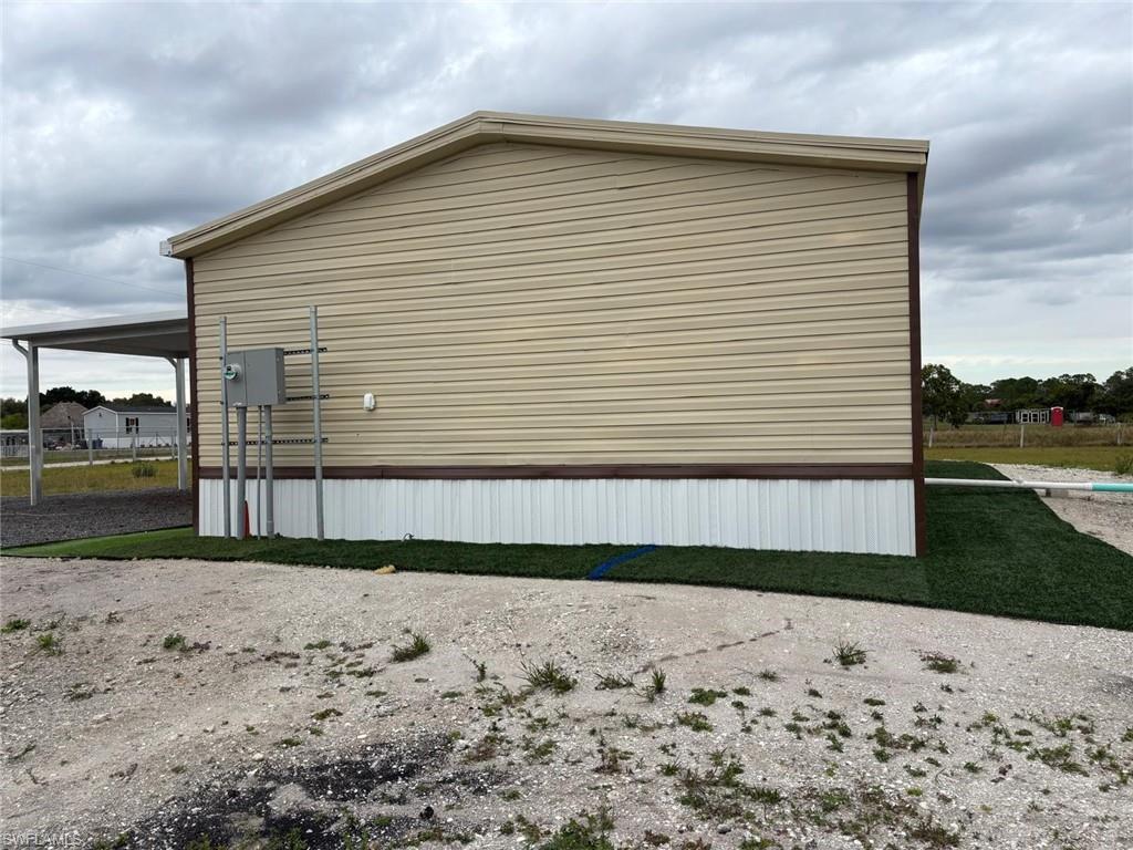 555 Palomino St Property Photo 8