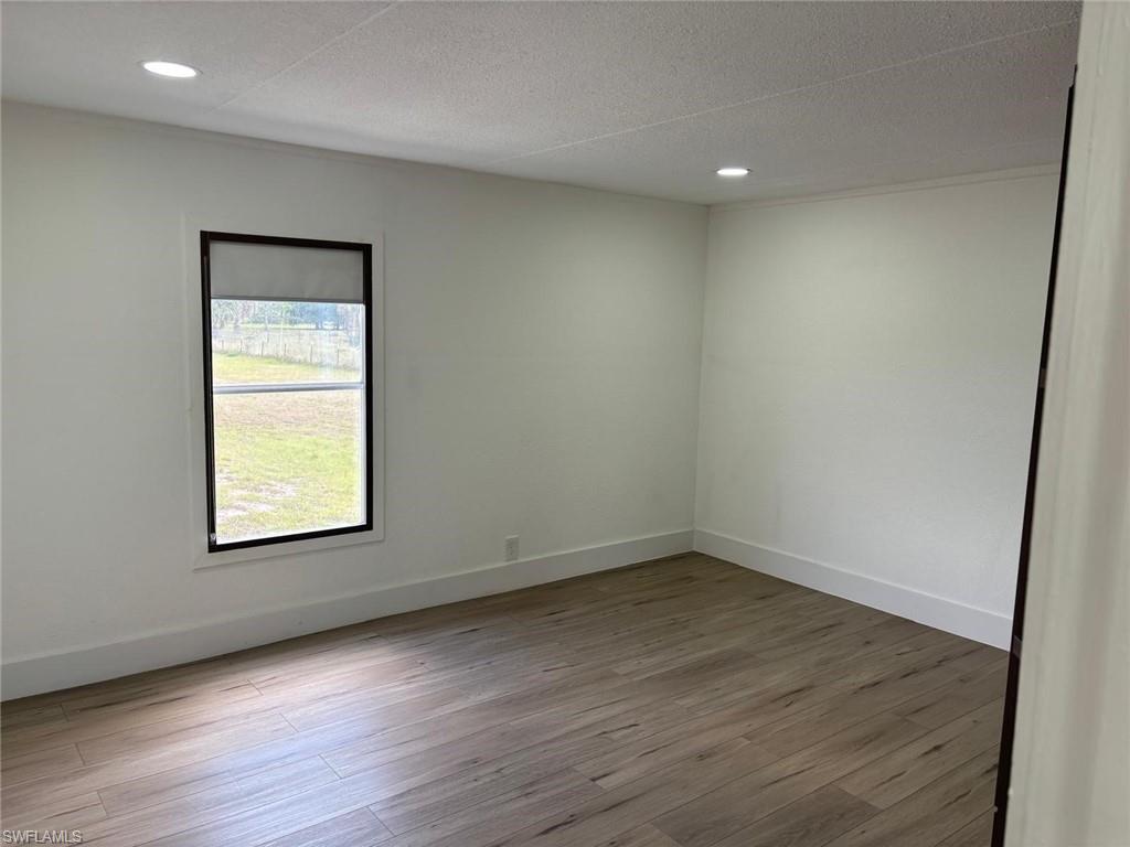 555 Palomino St Property Photo 16