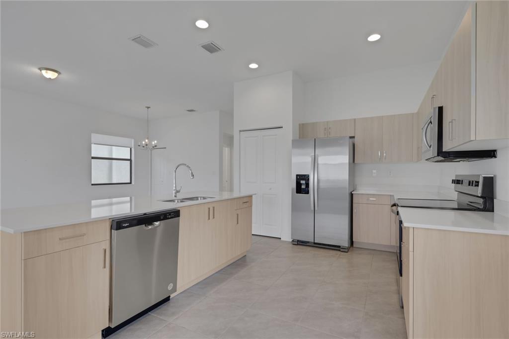 5617 Cobalto Way Property Photo 3
