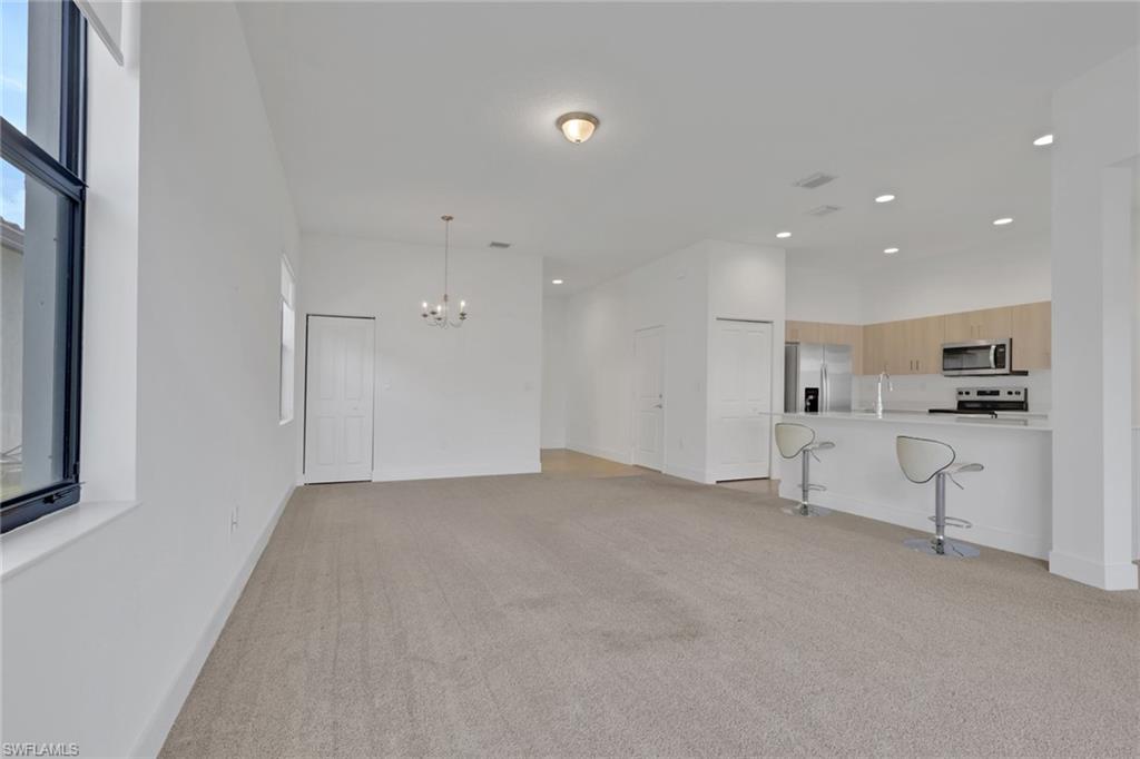 5617 Cobalto Way Property Photo 7