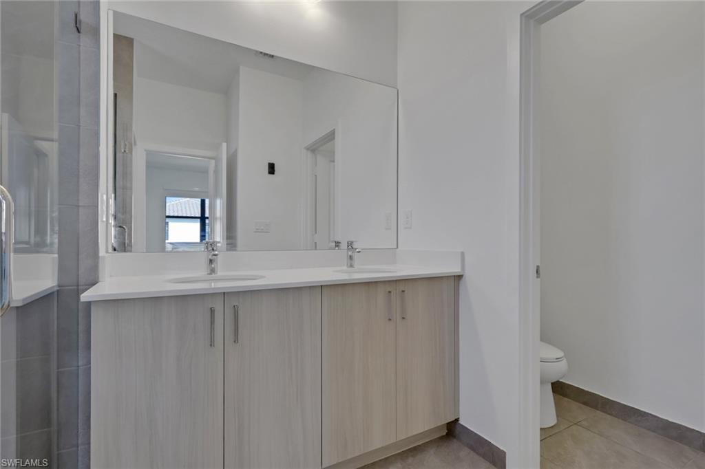 5617 Cobalto Way Property Photo 25