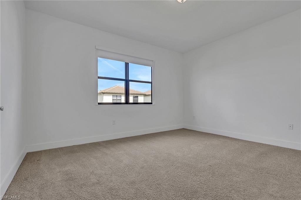 5617 Cobalto Way Property Photo 28
