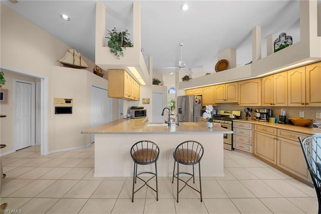 3971 Spring Garden Ln Property Photo 2