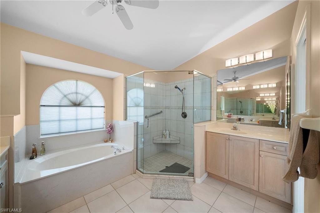 3971 Spring Garden Ln Property Photo 5