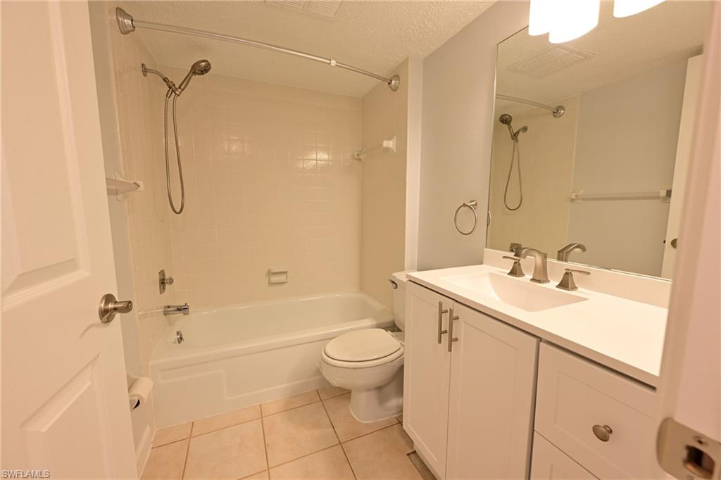 4835 Bonita Beach Rd 102 Property Photo 11