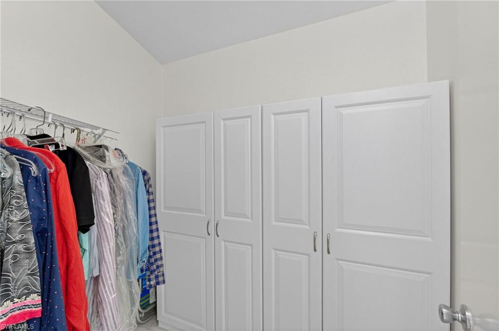 58 Collier Blvd 1607 Property Photo 26
