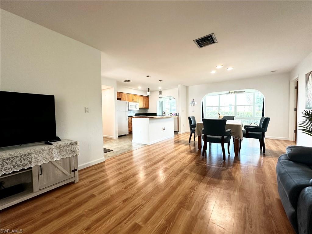 3439 Boca Ciega Dr E7 Property Photo 1