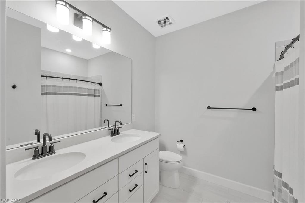 17673 Kinzie Ln Property Photo 19
