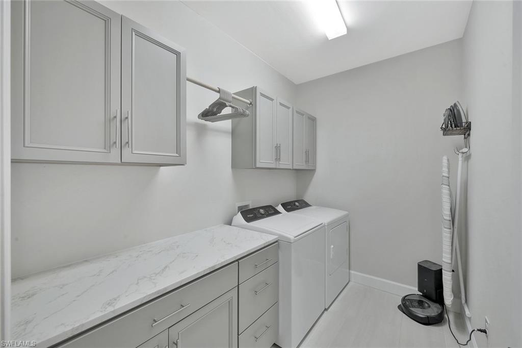 17673 Kinzie Ln Property Photo 31