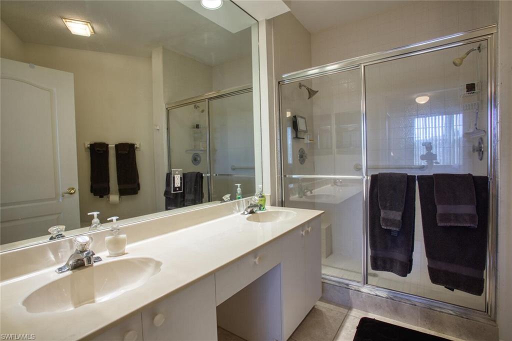 8365 Excalibur Cir K6 Property Photo 11