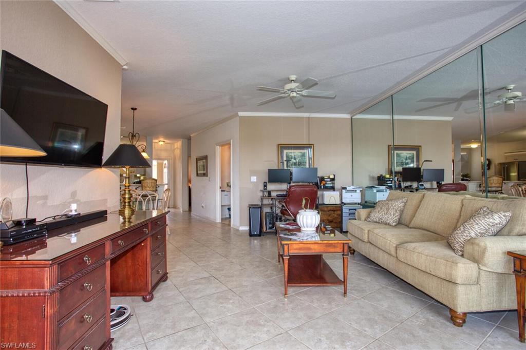8365 Excalibur Cir K6 Property Photo 24