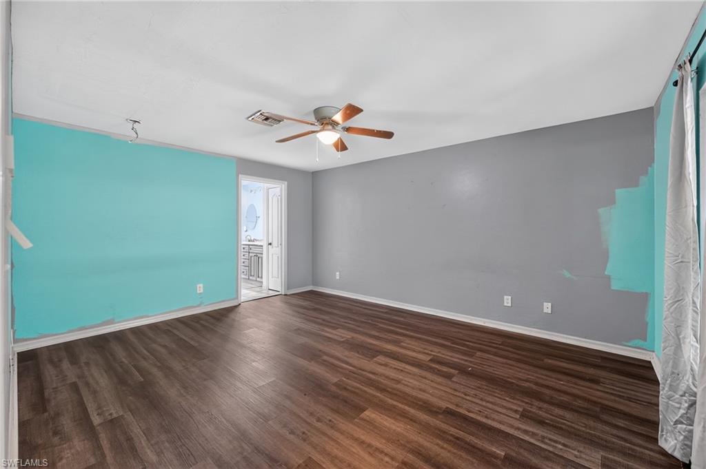 1624 33rd St Property Photo 9