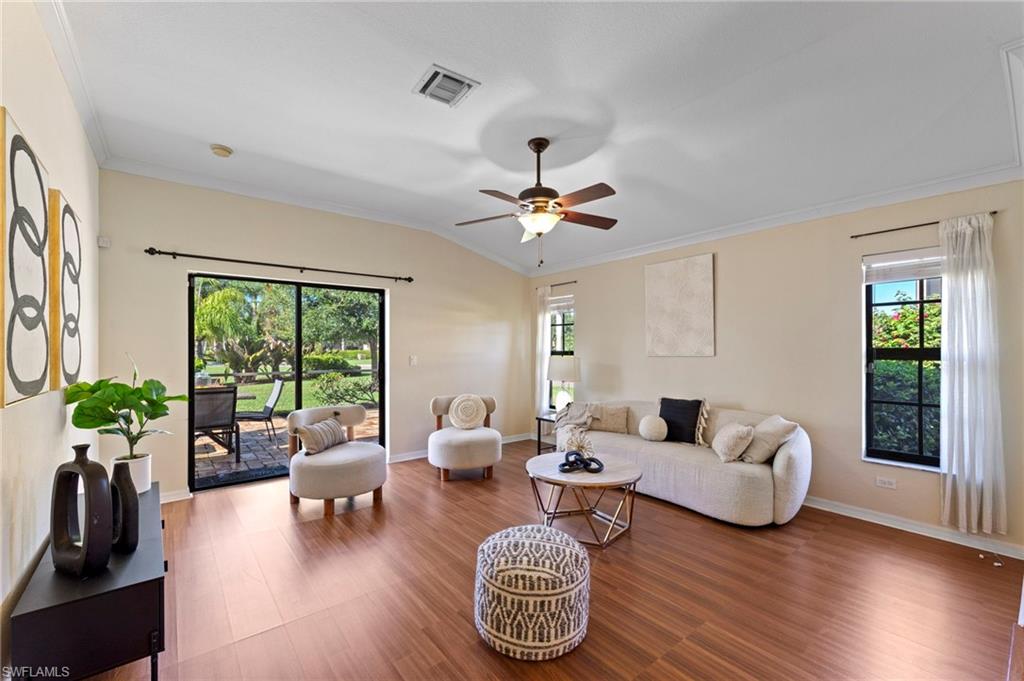 3761 Pino Vista Way Property Photo 5