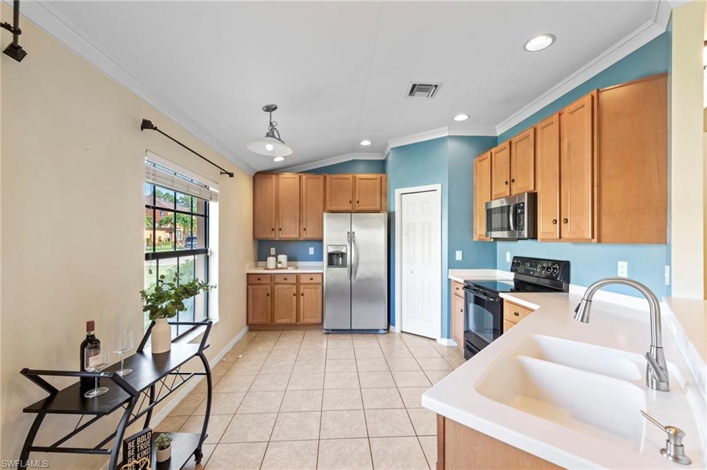 3761 Pino Vista Way Property Photo 15