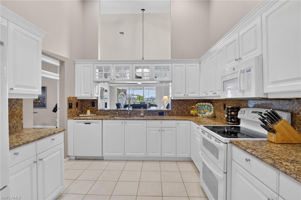 314 Stella Maris Dr S Property Photo 14