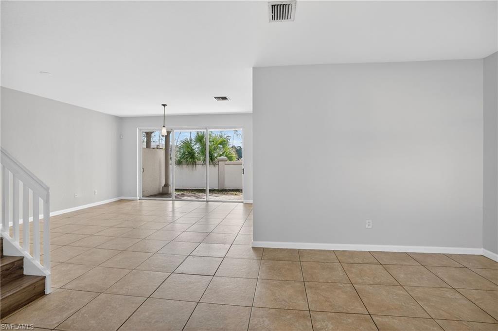 7013 Romana Way 1506 Property Photo 2